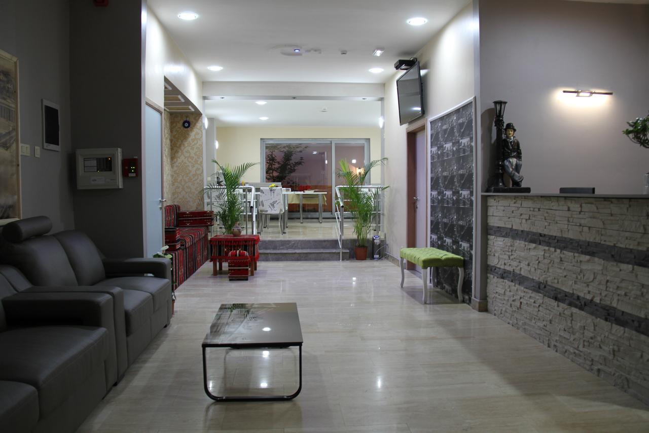 Hotel Meribel Saint-Josse-ten-Noode Ngoại thất bức ảnh