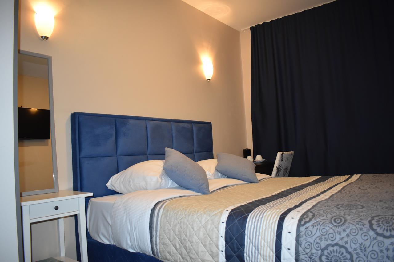 Hotel Meribel Saint-Josse-ten-Noode Ngoại thất bức ảnh
