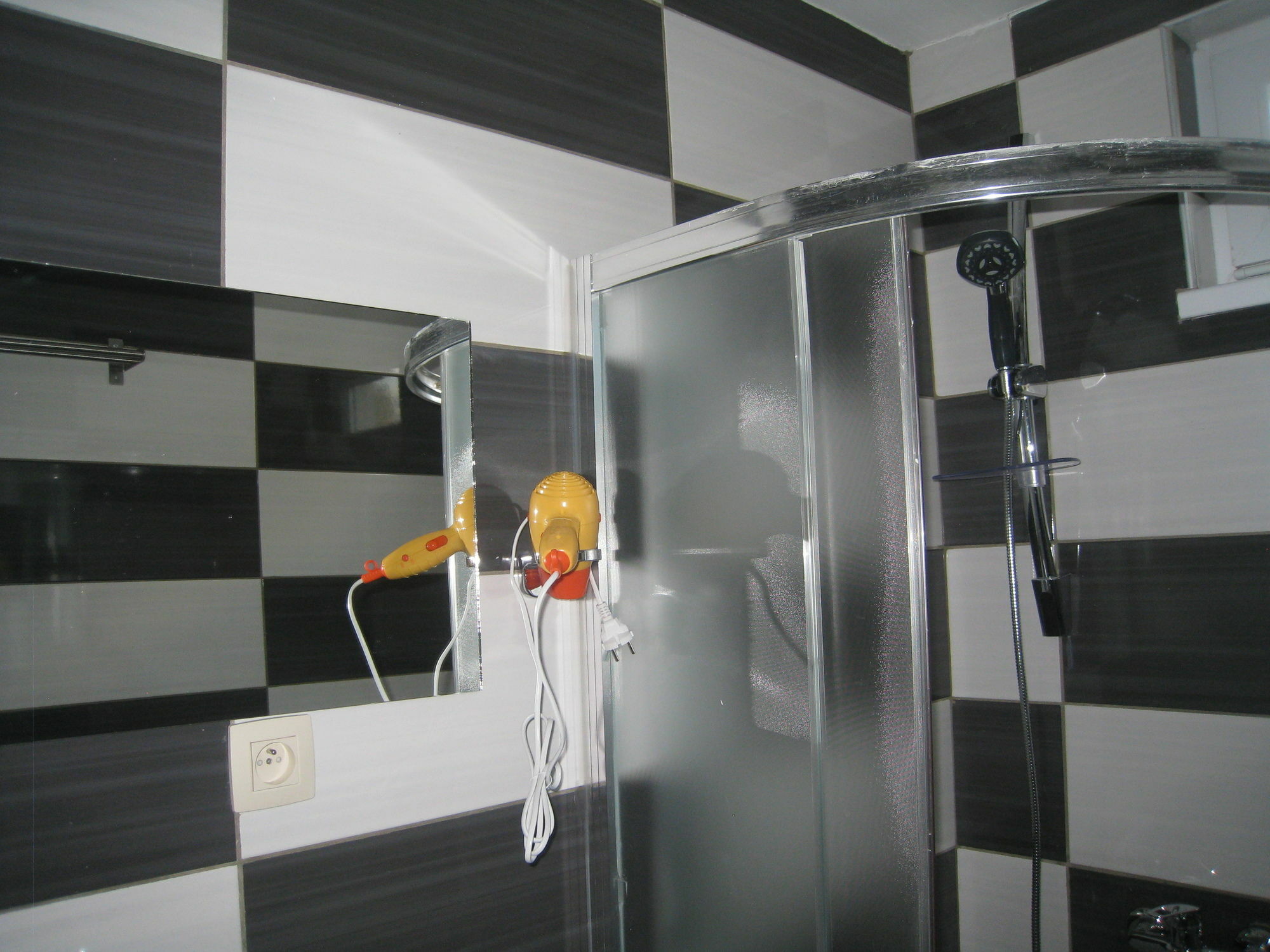 Hotel Meribel Saint-Josse-ten-Noode Ngoại thất bức ảnh