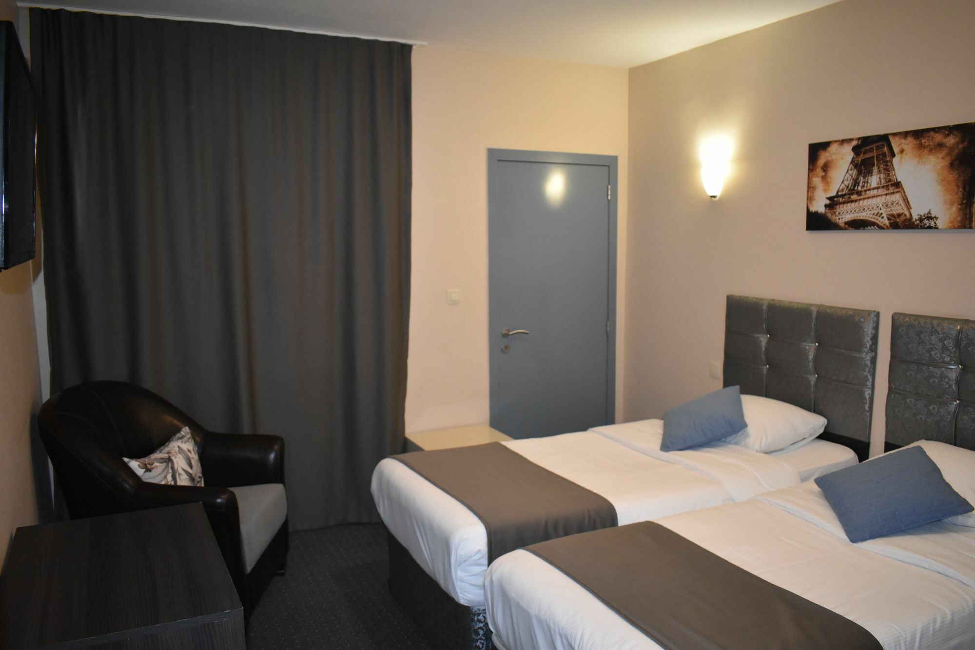 Hotel Meribel Saint-Josse-ten-Noode Ngoại thất bức ảnh
