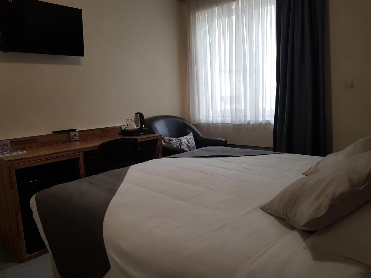 Hotel Meribel Saint-Josse-ten-Noode Ngoại thất bức ảnh